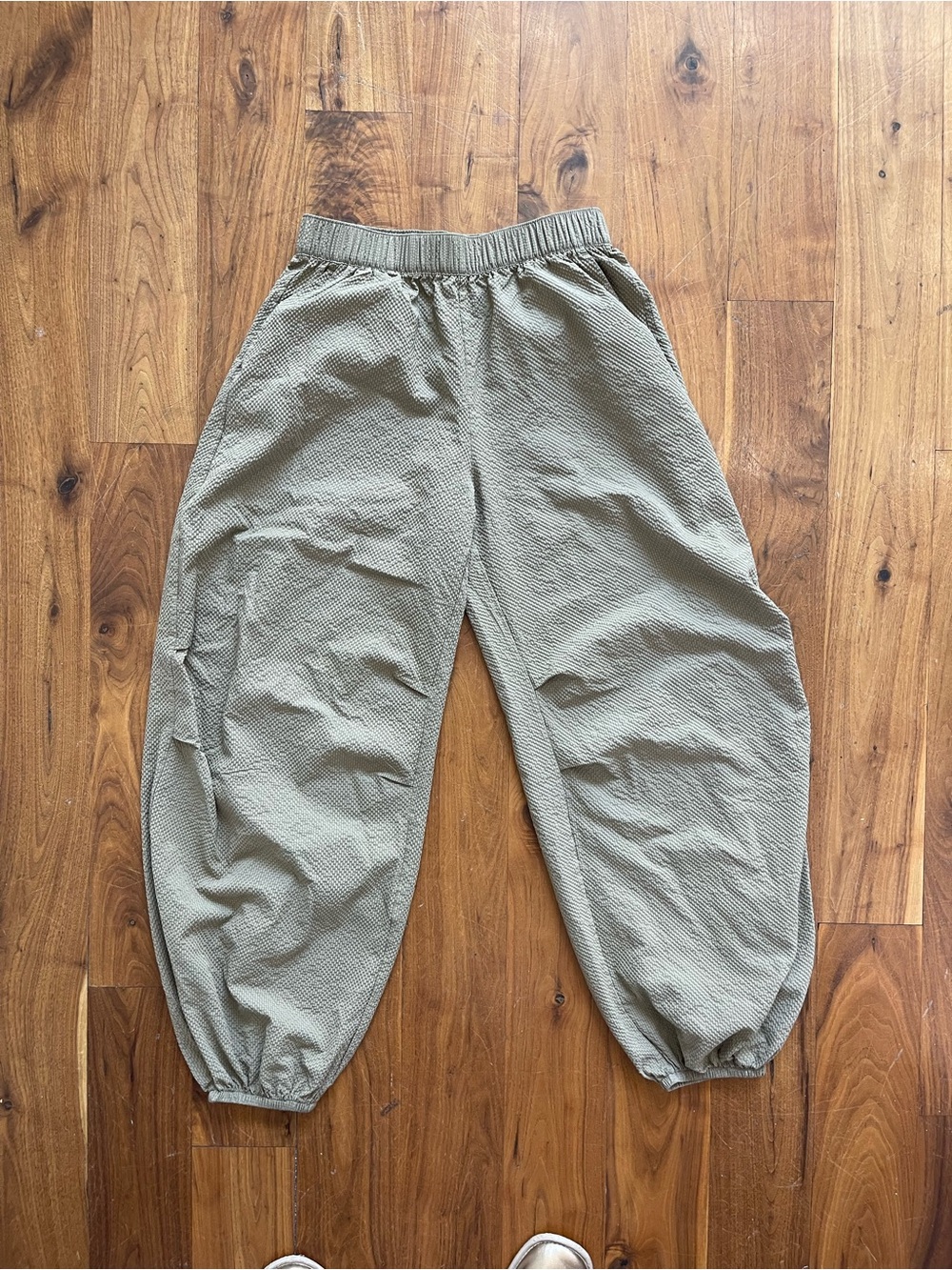 wild fable Olive-Tone Textured Elastic Waist Pants